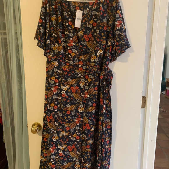 Evans Women's Plus Size Vivian Wrap Maxi Dress - Navy Sz18 - Picture 5 of 7